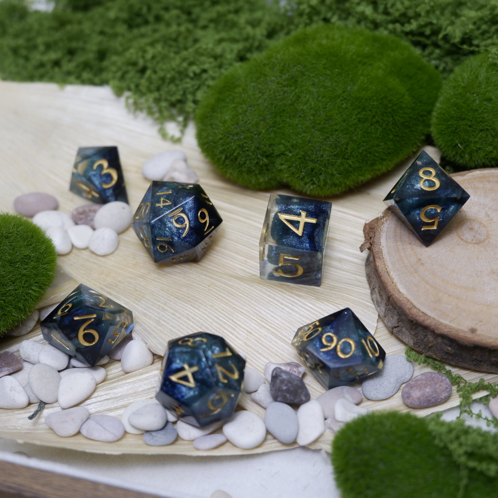 Symphony of Kings Artisan Dice Set