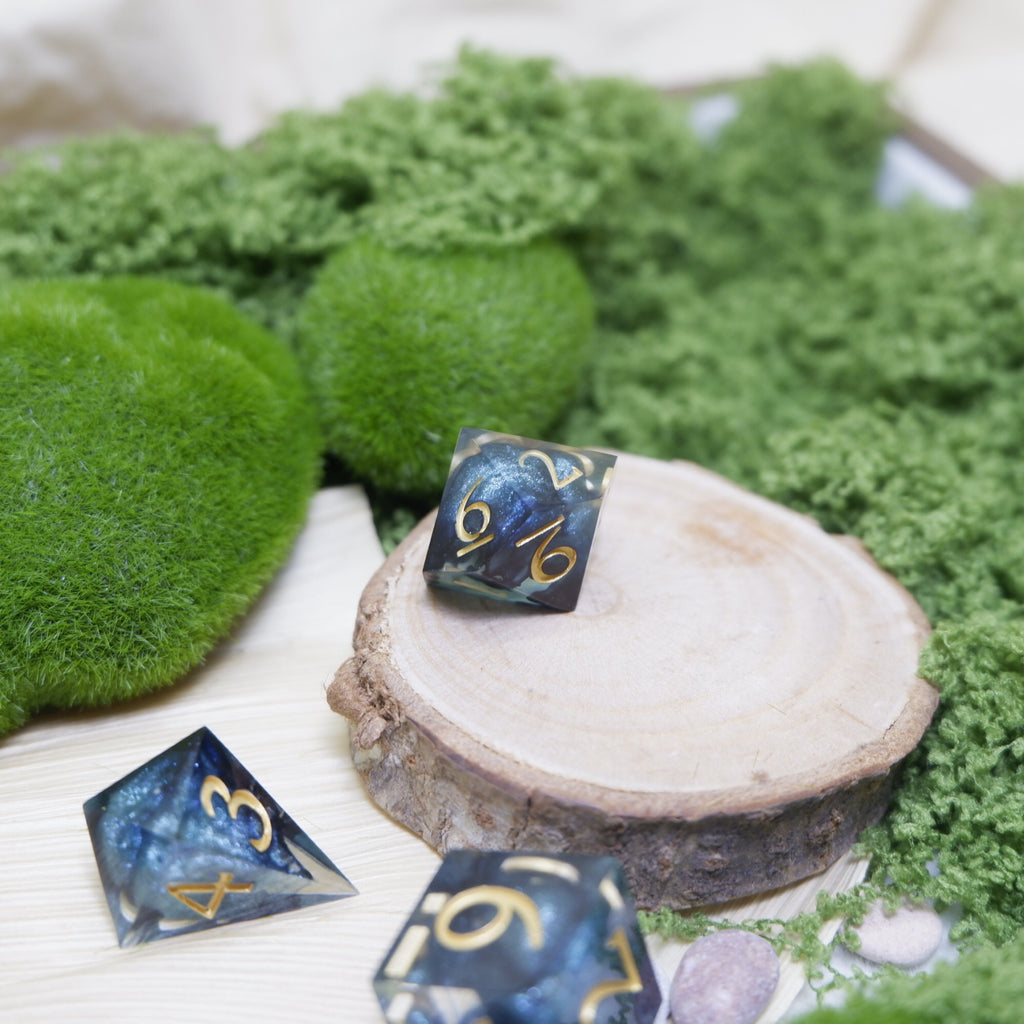 Symphony of Kings Artisan Dice Set