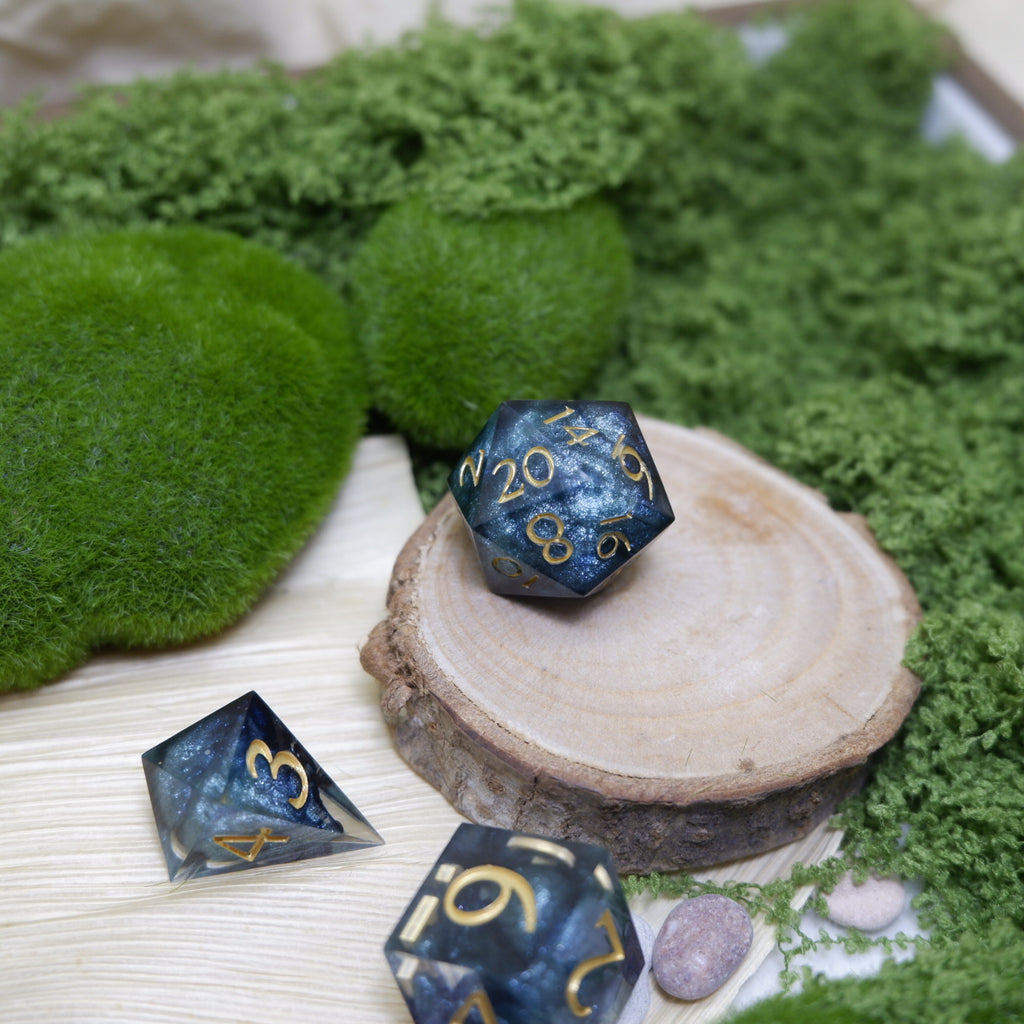 Symphony of Kings Artisan Dice Set