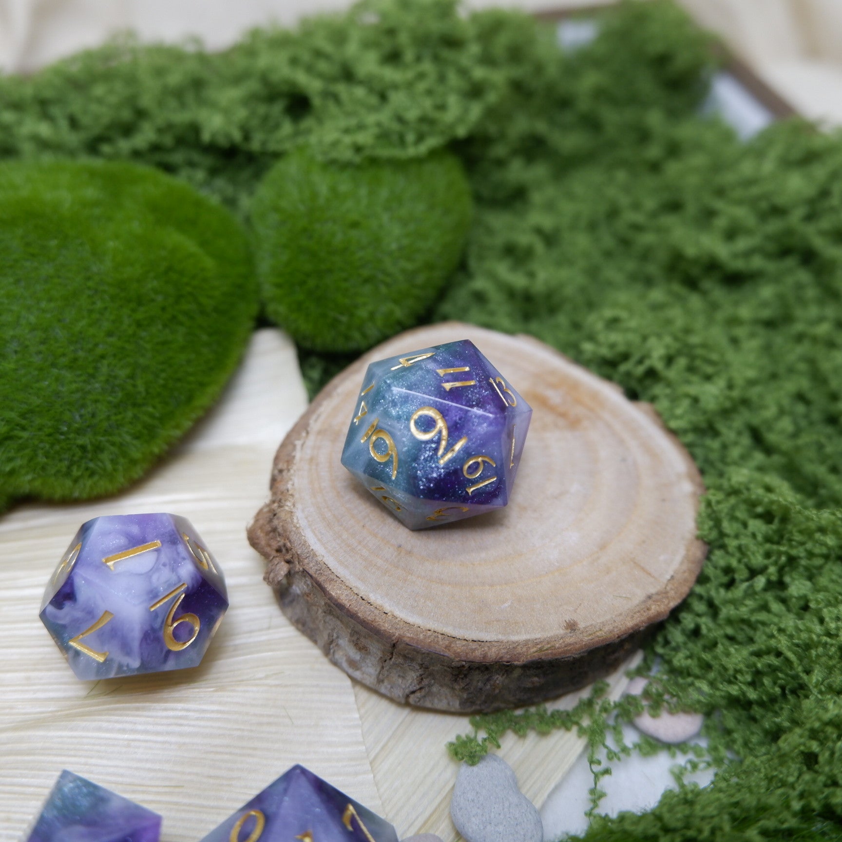 Darkforest Light Artisan Dice Set