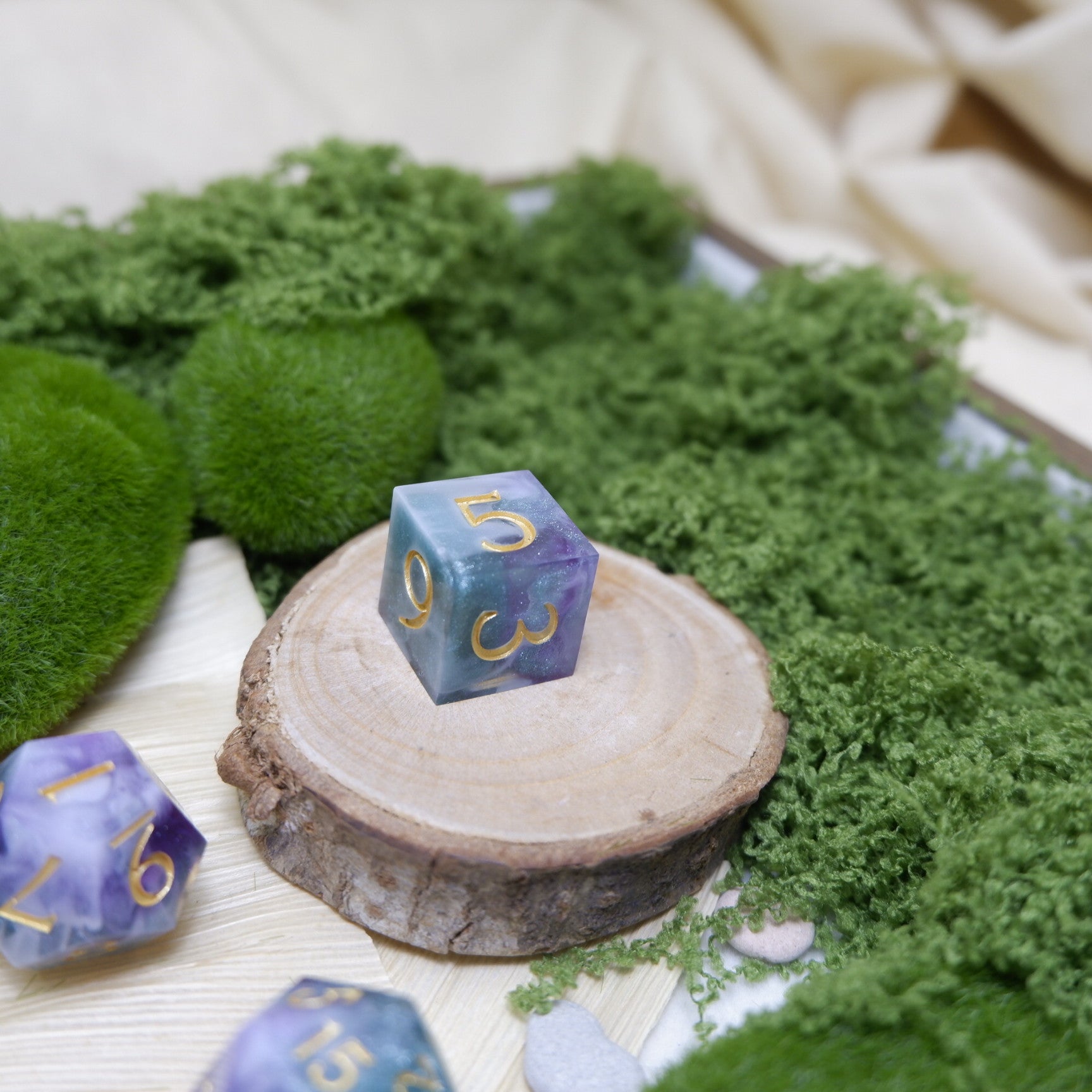 Darkforest Light Artisan Dice Set