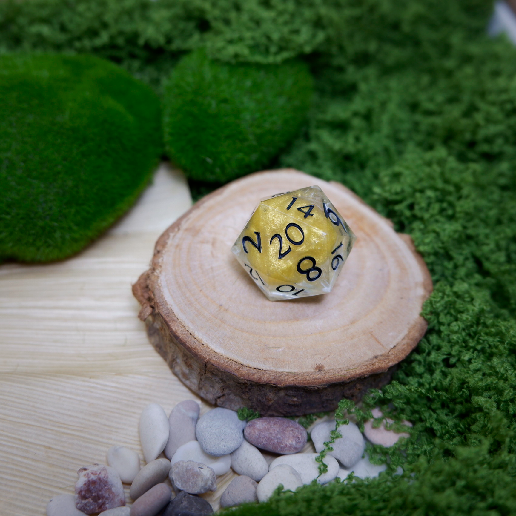 D20 Single Dice Solar Eclipse